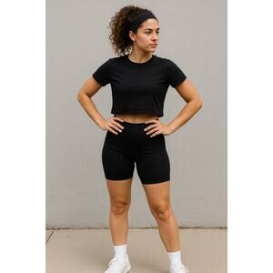 Black High-Rise Biker Shorts Avia Women’s Medium Activewear